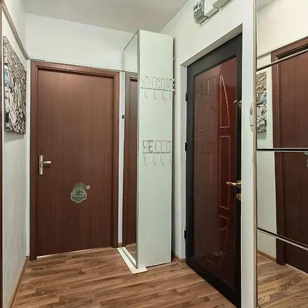 Appartement Stone Gate #2 *