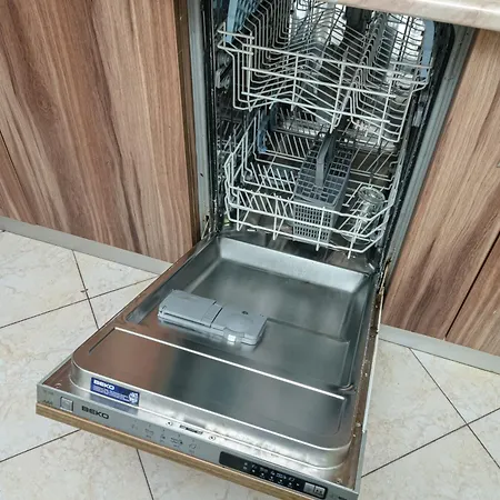 Stone Gate #2 דירה בוקרשט