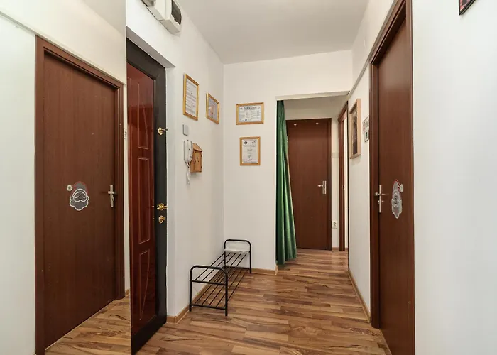 Stone Gate #2 Bucureşti