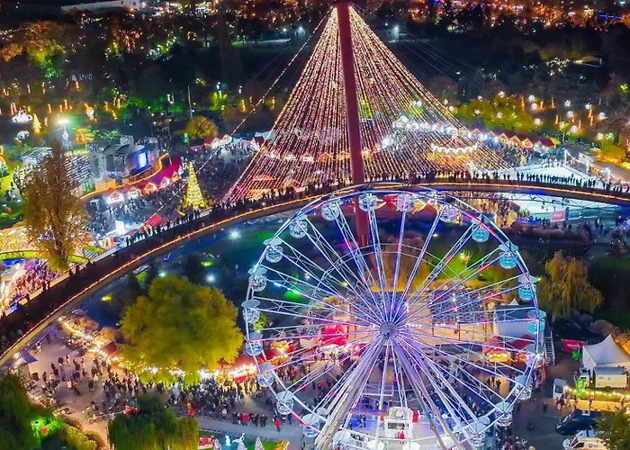 Stone Gate #2 * Boekarest