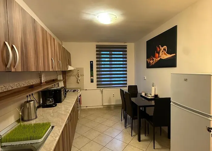 Stone Gate #2 Appartement *